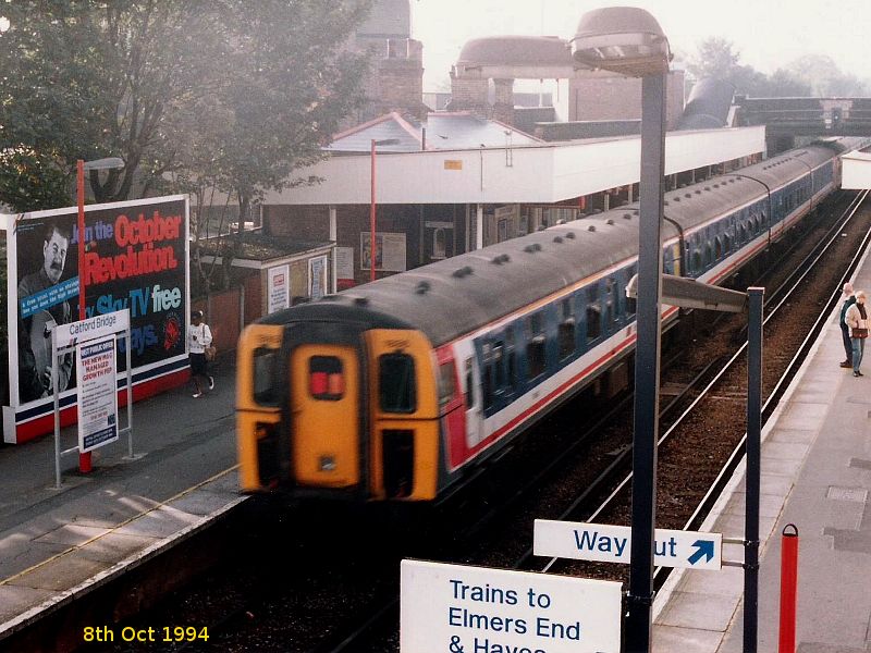 slam door 4CEP train at Catford Bridge