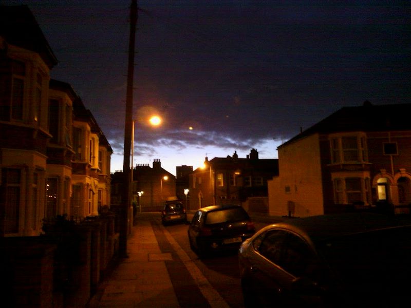 30 minutes before sunrise in Catford