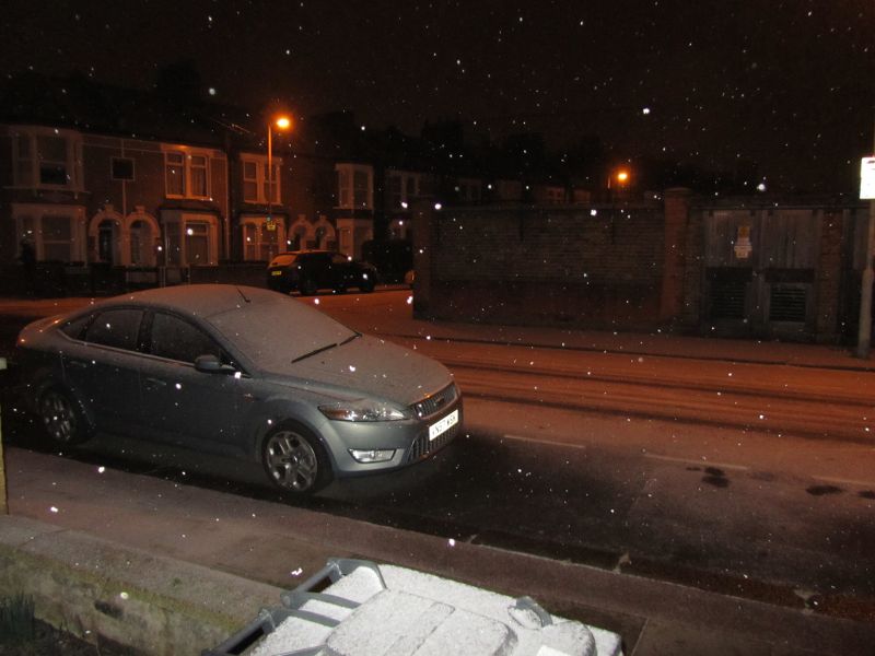The first snow in Catford in 2012 (4th Feb)