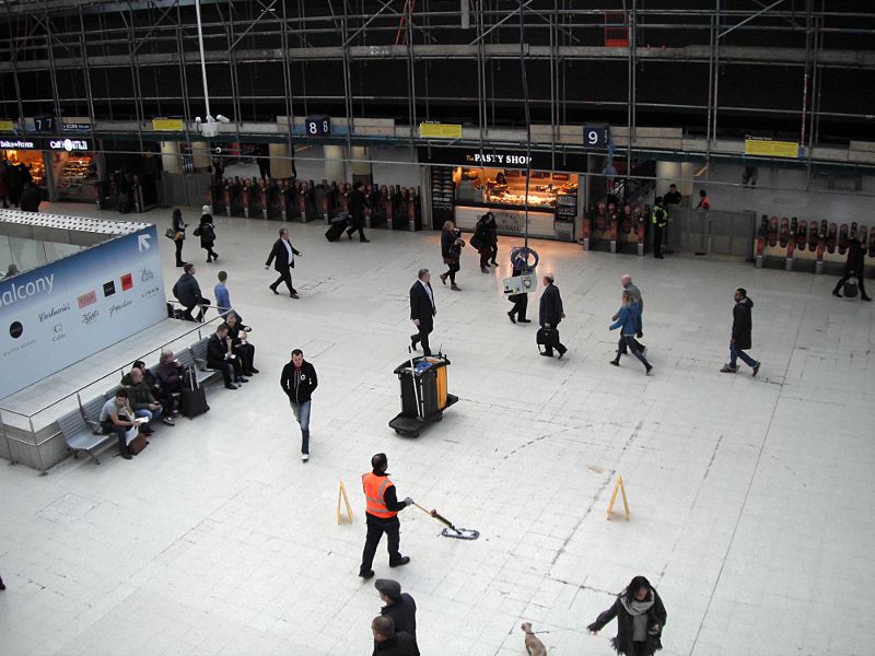 Waterloo station concourse 14/11/13 just after midday