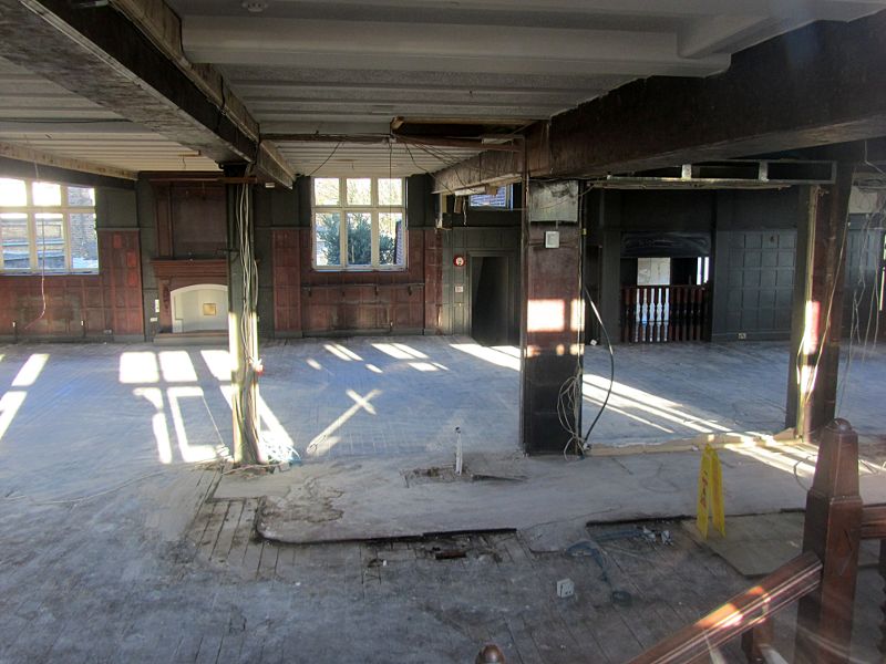 Inside the bare shell of The Catford Bridge Tavern - Tue 26th Nov 2013