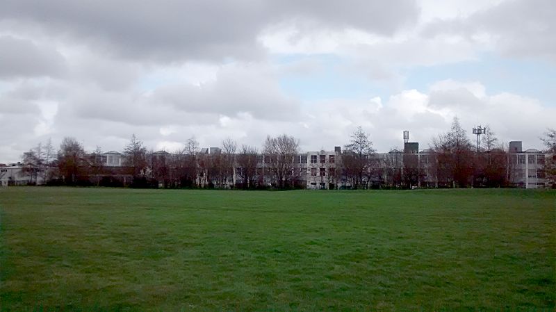 Riverside Business estate from King Georges Park