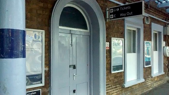 No lights on, and the door
                  locked at Catford Bridge ticket office