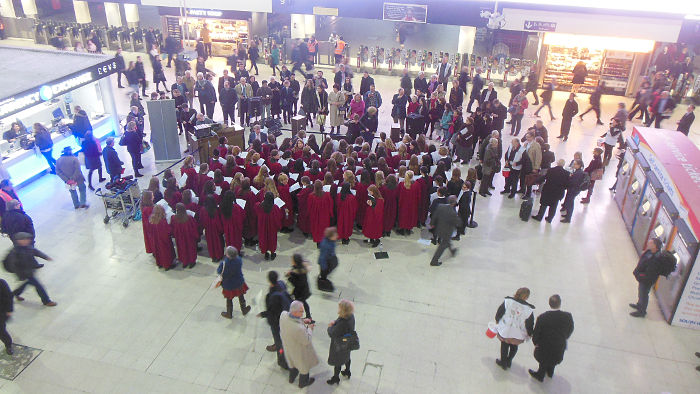 choir/carol singers at
                    Waterloo station