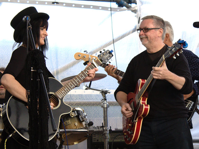 Jo Corteen
                                  and Chrisy Mayer at Chattfest