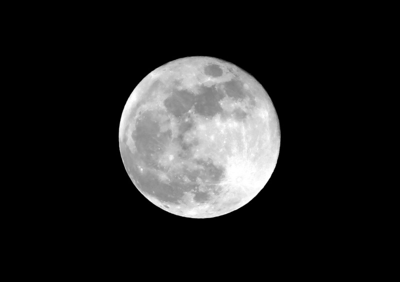 the full moon on
                            31st January 2018