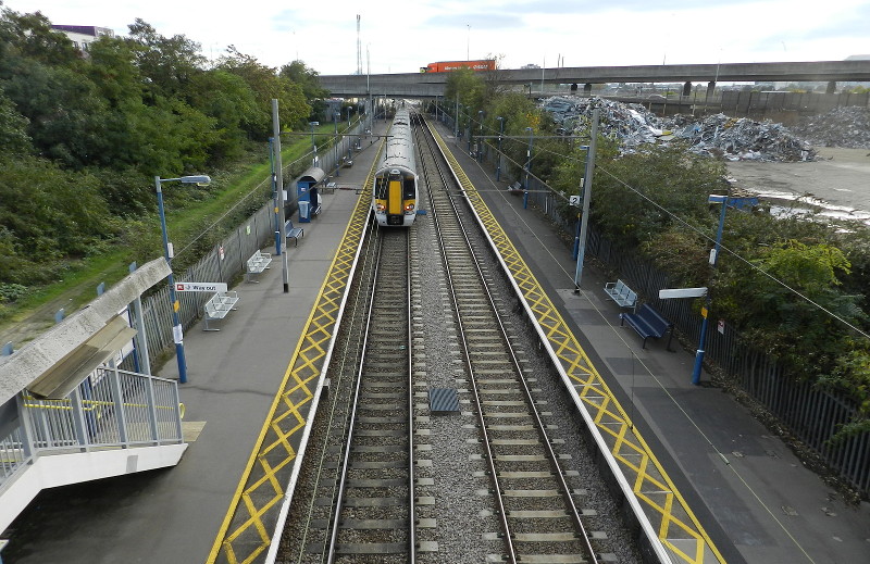 Angel Road station