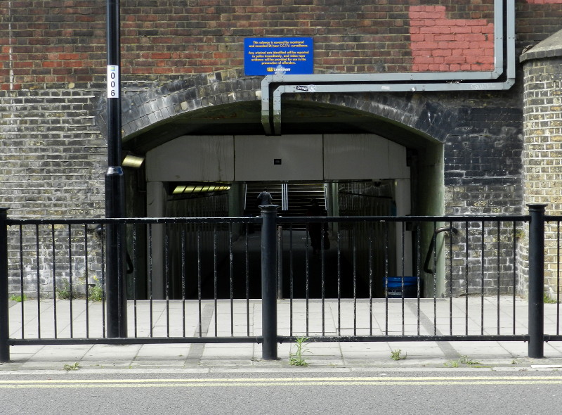 subway under
                              railway