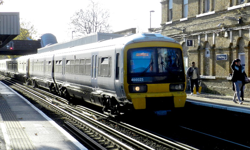 class 466
                                    train