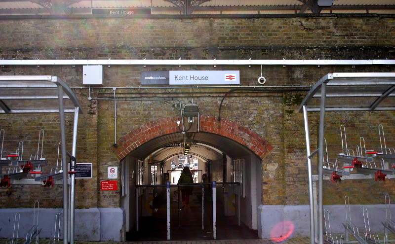 Kent
                                      House Station