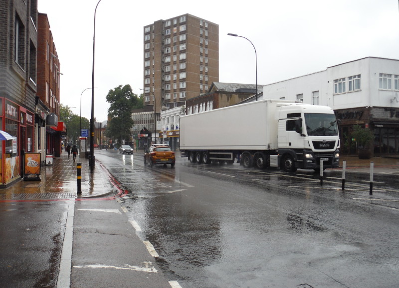 towards Lewisham on the high
                              street