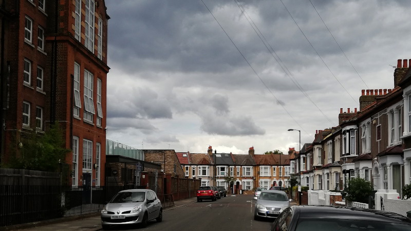 upside down
                              anvil cloud