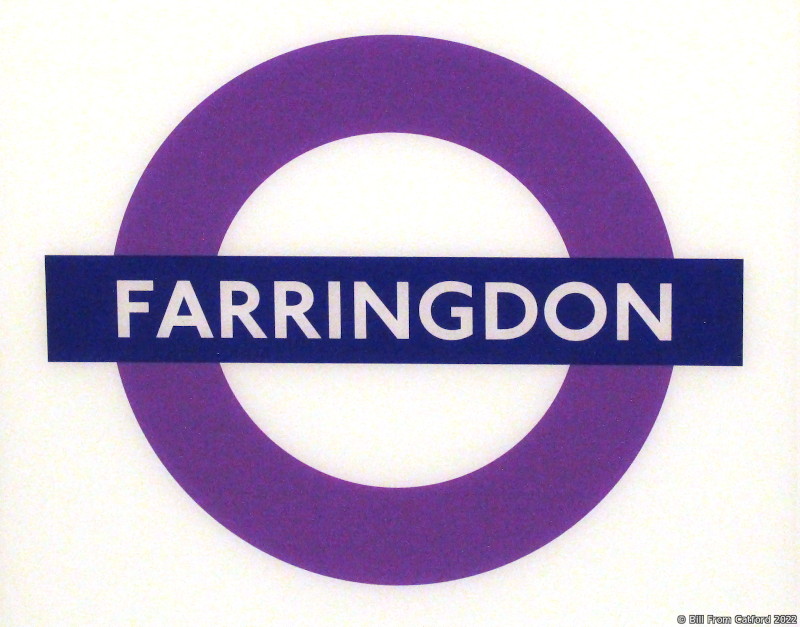 Elizabeth line
                              roundel