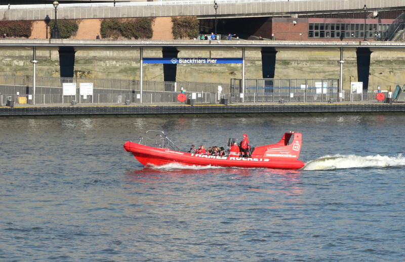 Thames Rockets