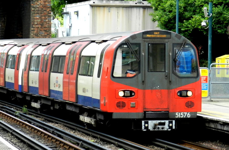 Northen line train