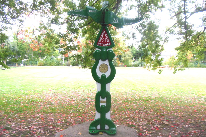 new
                                      Green Chain Link milepost