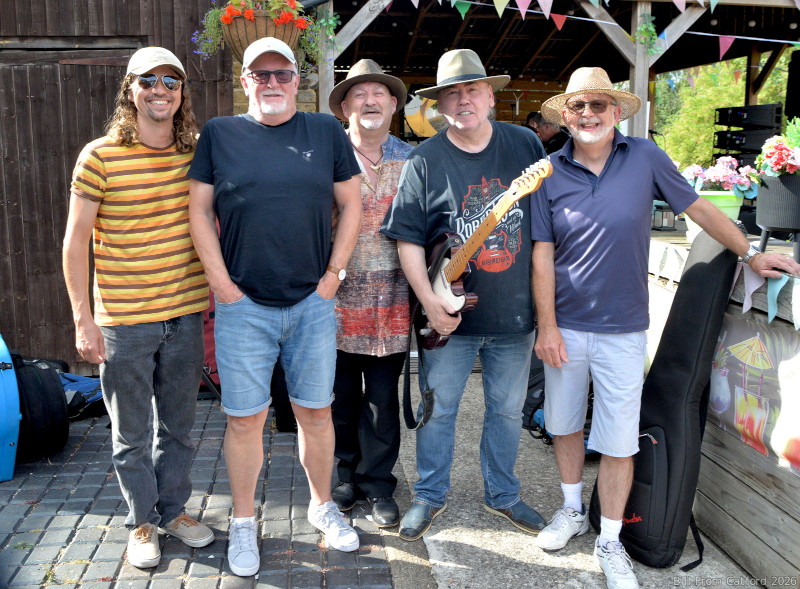 Band
                                          line up
